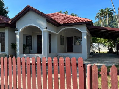 2R0991 ให้เช่าบ้านเดี่ยวชั้นเดียว 3 ห้องนอน 2 ห้องน้ำ ราคา 35,000/เดือน โซนเชิงทะเล,ถลาง