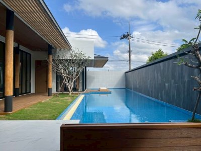 2R0996 Pool villa for rent 5 bedroom 5 bathroom 280,000/month at cherngtalay,thalang