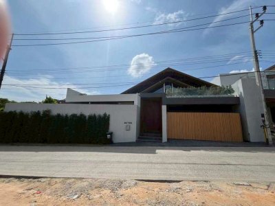 2R0996 Pool villa for rent 5 bedroom 5 bathroom 280,000/month at cherngtalay,thalang