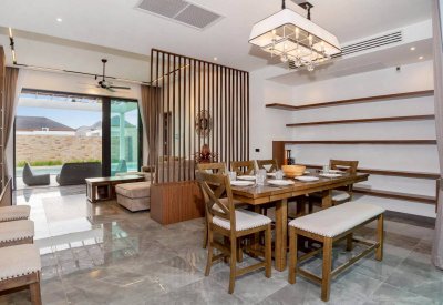 2R1006 Pool villa for rent 4 bedroom 5 bathroom 160,000/month at cherngtalay,thalang