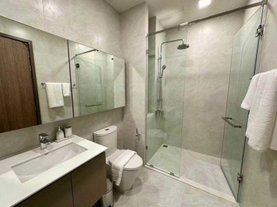 2R1015 คอนโดมิเนียม 2 ห้องนอน 2 ห้องน้ำ ให้เช่าเดือนละ 75,000 บาท โซนเชิงทะเล,ถลาง