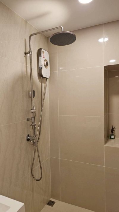 2R1021 คอนโดมิเนียม  1 ห้องนอน 1 ห้องน้ำ ให้เช่าเดือนละ 20,000 บาท โซนเชิงทะเล,ถลาง