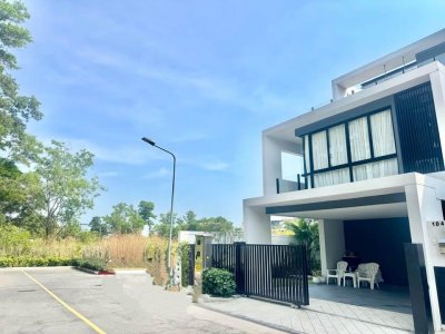 2R1022 ให้เช่า pool villa 3 ห้องนอน 4 ห้องน้ำ ราคา 149,000/เดือน โซนเชิงทะเล,ถลาง