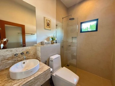 2R1023 ให้เช่า pool villa 3 ห้องนอน 3 ห้องน้ำ ราคา 150,000/เดือน โซนเชิงทะเล,ถลาง