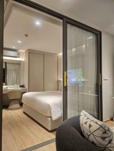 2R1050 คอนโดมิเนียม 1 ห้องนอน 1 ห้องน้ำ ให้เช่าเดือนละ 70,000 บาท โซนเชิงทะเล,ถลาง