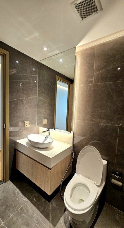 2R1055 คอนโดมิเนียม 1 ห้องนอน 1 ห้องน้ำ ให้เช่าเดือนละ 62,000 บาท โซนเชิงทะเล,ถลาง