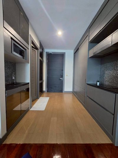 2R1075 คอนโดมิเนียม 1 ห้องนอน 1 ห้องน้ำ ให้เช่าเดือนละ 25,000 บาท โซนเชิงทะเล,ถลาง