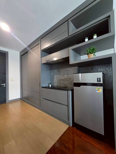 2R1075 คอนโดมิเนียม 1 ห้องนอน 1 ห้องน้ำ ให้เช่าเดือนละ 25,000 บาท โซนเชิงทะเล,ถลาง