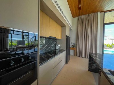 2R1076 ให้เช่า pool villa 3 ห้องนอน 3 ห้องน้ำ ราคา 160,000/เดือน โซนเชิงทะเล,ถลาง