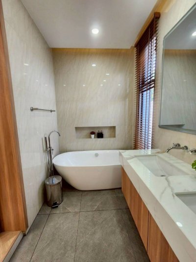 2R1077 ให้เช่า pool villa 4 ห้องนอน 4 ห้องน้ำ ราคา 160,000/เดือน โซนเชิงทะเล,ถลาง