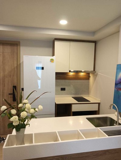 2R1079 คอนโดมิเนียม 1 ห้องนอน 1 ห้องน้ำ ให้เช่าเดือนละ 40,000 บาท โซนเชิงทะเล,ถลาง