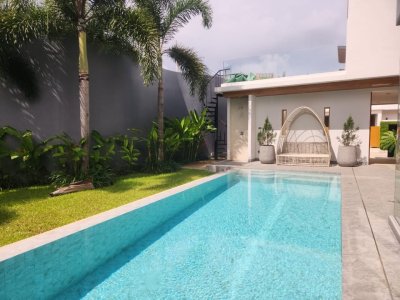 2R1080 Pool villa for rent 3 bedroom 4 bathroom 180,000/month at cherngtalay,thalang