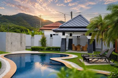 2R1095 ให้เช่า pool villa 4 ห้องนอน 3 ห้องน้ำ ราคา 180,000/เดือน โซนเชิงทะเล,ถลาง