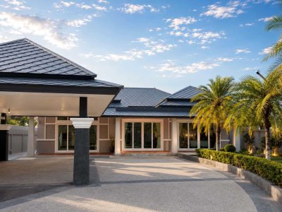 2R1095 ให้เช่า pool villa 4 ห้องนอน 3 ห้องน้ำ ราคา 180,000/เดือน โซนเชิงทะเล,ถลาง