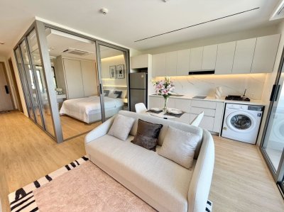 2R1098 คอนโดมิเนียม 1 ห้องนอน 1 ห้องน้ำ ให้เช่าเดือนละ 67,000 บาท โซนเชิงทะเล,ถลาง