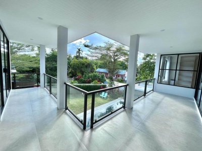 2S0101 Pool villa  for sale 22,000,000 These pool villa will offer over 550 sq.m  4 bedroom 4 bathroomThis is contemporary villa located in Cherng Talay .