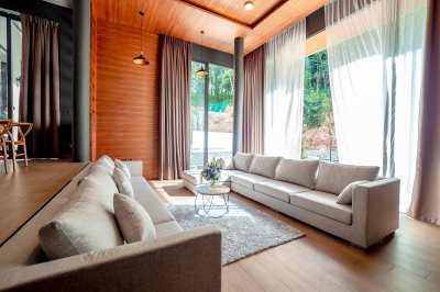 2S0103 ขายพูลวิลล่า เฟอร์นิเจอร์ครบครัน ขนาด 585 ตร.ม โซนเชิงทะเล 3 ห้องนอน 4 ห้องน้ำ พร้อมเข้าอยู่