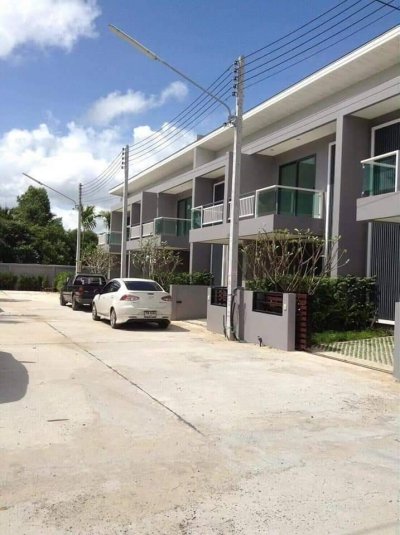 2S0158 Townhome for sale 4,900,000 bath 2 bedroom 3 bathroom at cherngtalay,thalang