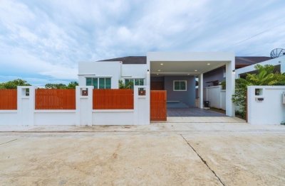 2S0160 ขายพูลวิลล่า ราคา 12,900,000 บาท 3 ห้องนอน 2 ห้องน้ำ โซนเชิงทะเล,ถลาง