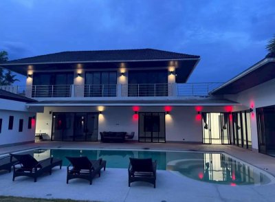 2S0198 Pool villa for sale 24,500,000 baht 4 bedroom 7 bathroom at cherngtalay,thalang 2S0198 Pool villa for sale 24,500,000 baht 4 bedroom 7 bathroom at cherngtalay,thalang