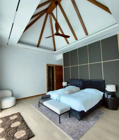 2S0210 ขายพูลวิลล่า ราคา 50,000,000 บาท 4 ห้องนอน 4 ห้องน้ำ โซนเชิงทะเล,ถลาง