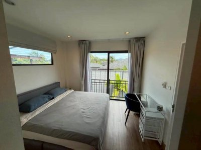 2S0211 ขายบ้านแฝดสองชั้น ราคา 8,500,000 บาท 2 ห้องนอน 3 ห้องน้ำ โซนเชิงทะเล,ถลาง 2S0211 ขายบ้านแฝดสองชั้น ราคา 8,500,000 บาท 2 ห้องนอน 3 ห้องน้ำ โซนเชิงทะเล,ถลาง