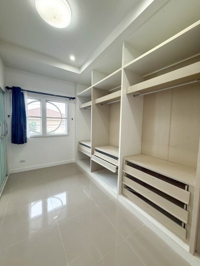 2S0221 This house for sale 7,900,000 baht 4 bedroom 3 bathroom at cherngtalay,thalang