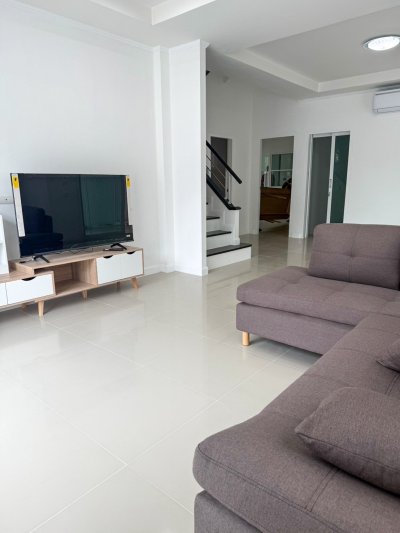 2S0221 This house for sale 7,900,000 baht 4 bedroom 3 bathroom at cherngtalay,thalang