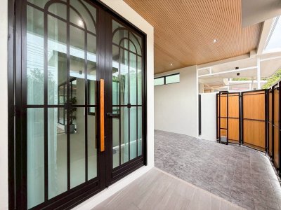 2S0224 ขายพูลวิลล่า ราคา 7,990,000 บาท 3 ห้องนอน 4 ห้องน้ำ โซนเชิงทะเล,ถลาง 2S0224 ขายพูลวิลล่า ราคา 7,990,000 บาท 3 ห้องนอน 4 ห้องน้ำ โซนเชิงทะเล,ถลาง