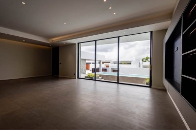 2S0234 Pool villa for sale 28,900,000 baht 3 bedroom 3 bathroom at cherngtalay,thalang