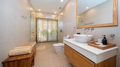 2S0249 Pool villa for sale 27,000,000 baht 4 bedroom 4 bathroom at cherngtalay,thalang