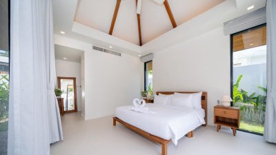 2S0249 Pool villa for sale 27,000,000 baht 4 bedroom 4 bathroom at cherngtalay,thalang