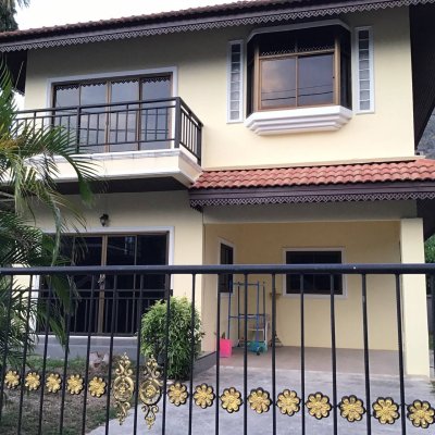 3R0025 This House 3bedroom 2bathroom 40,000/month location at Kamala