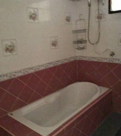 3R0025 This House 3bedroom 2bathroom 40,000/month location at Kamala