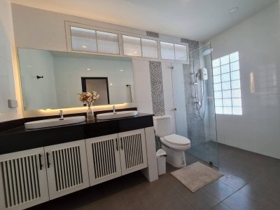 3R0065 This house for rent 3bedroom 3bathroom 55,000/month at kamala have fully furnished