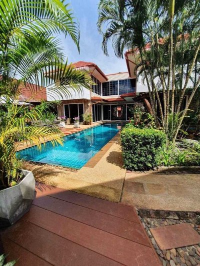 3R0162 Pool villa for rent 4 bedroom 5 bathroom 150,000/month at Kamala