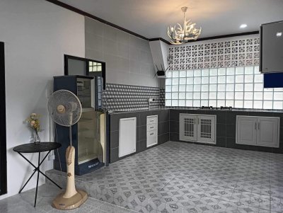 3R0183 อพาร์ทเม้นท์ 1 ห้องนอน 1 ห้องน้ำ ให้เช่าเดือนละ 10,000 บาท โซนกมลา