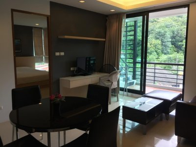 3R0207 ให้เช่า Penthouse with Jacuzzi 2 ห้องนอน 2 ห้องน้ำ ราคา 55,000/เดือน โซนกมลา