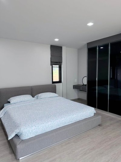 3R0212 ให้เช่าบ้านเดี่ยวสองชั้น 3 ห้องนอน 2 ห้องน้ำ ราคา 50,000/เดือน โซนกมลา