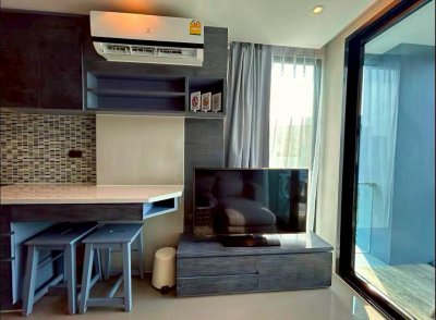 3R0229 คอนโดมิเนียม ห้องสตูดิโอ ให้เช่าเดือนละ 45,000 บาท โซนกมลา