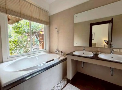 3R0242 ให้เช่า pool villa 3 ห้องนอน 3 ห้องน้ำ ราคา 150,000/เดือน โซนกมลา