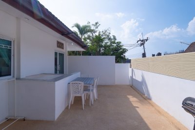 3R0247 อพาร์ทเม้นท์ 2 ห้องนอน 3 ห้องน้ำ ให้เช่าเดือนละ 55,000 บาท โซนกมลา