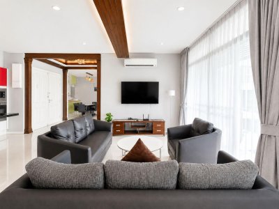 3R0263 Condominium for rent 4 bedroom 3 bathroom 90,000/month at kamala