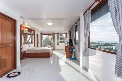 4R0046 Apartment for rent 2bedroom 2bathroom 55,000 per month in Patong have fully furnished 4R0046 Apartment for rent 2bedroom 2bathroom 55,000 per month in Patong have fully furnished