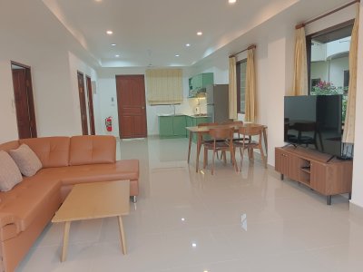 4R0053 ให้เช่าคอนโด 2 ห้องนอน 2 ห้องน้ำ ให้เช่าเดือนละ 35,000 บาท โซนป่าตอง