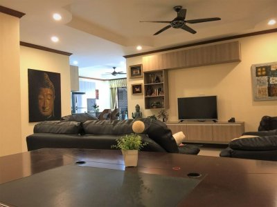 4R0056 Apartment for rent 2 bedroom 1 bathroom 35,000/month at patong 4R0056 Apartment for rent 2 bedroom 1 bathroom 35,000/month at patong