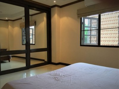 4R0056 Apartment for rent 2 bedroom 1 bathroom 35,000/month at patong 4R0056 Apartment for rent 2 bedroom 1 bathroom 35,000/month at patong