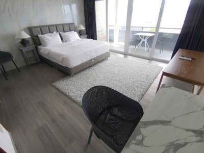4R0076 This seaview townhouse 3 bedroom 4 bathroom 140,000/month at Patong