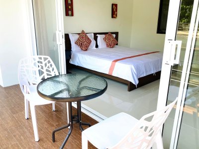 4R0105 คอนโดมิเนียม 1 ห้องนอน 1 ห้องน้ำ ให้เช่าเดือนละ 25,000 บาท โซนป่าตอง