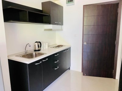 4R0105 คอนโดมิเนียม 1 ห้องนอน 1 ห้องน้ำ ให้เช่าเดือนละ 25,000 บาท โซนป่าตอง 4R0105 คอนโดมิเนียม 1 ห้องนอน 1 ห้องน้ำ ให้เช่าเดือนละ 25,000 บาท โซนป่าตอง